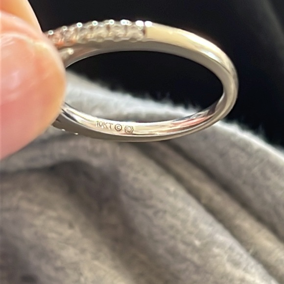 Taking best offers! 1/3 CT. T.W. HeartShaped Diamond Ring in 10K White Gold - Picture 4 of 5